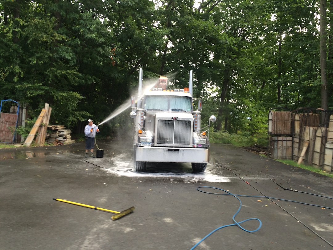 TRUCK WASHING RAVENA NY